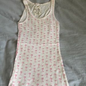 Hollister Tank